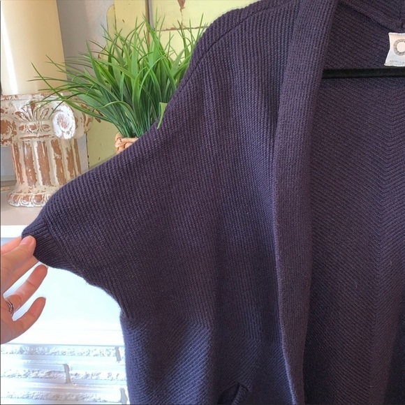 Anthropologie Akemi+Kin Dolman Sleeve Navy Ribbed Open Draped Cardigan M - Picture 3 of 7